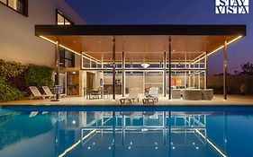 Stayvista At La Mer - Pool, Lawn & Bbq
